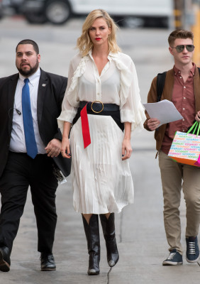 Charlize Theron pic #1018904
