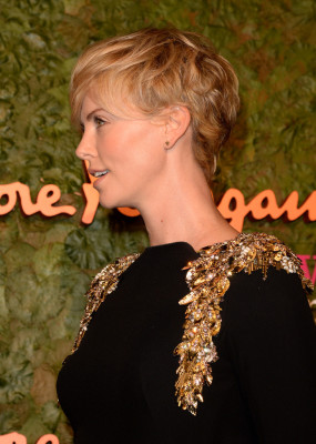 Charlize Theron pic #641838