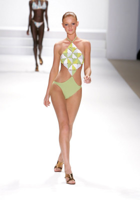 Cintia Dicker pic #447230