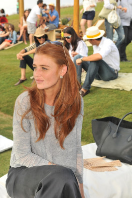 photo 28 in Cintia Dicker gallery [id724277] 2014-08-29 00:00:00