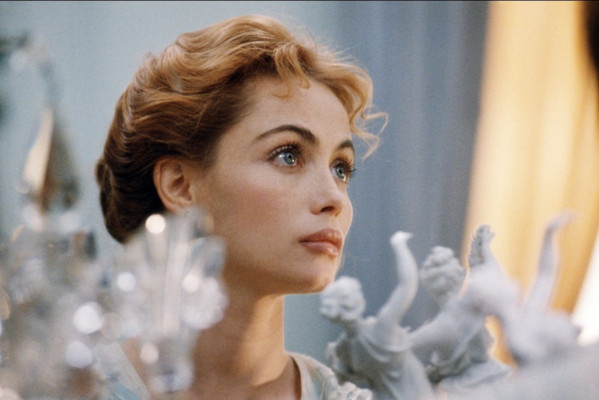 Emmanuelle Beart pic #327646