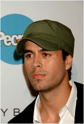 photo 17 in Enrique Iglesias gallery [id462684] 2012-03-20 00:00:00