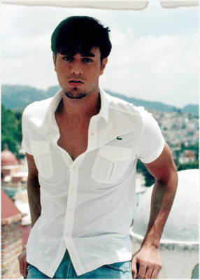photo 24 in Enrique Iglesias gallery [id467750] 2012-04-01 00:00:00