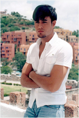 photo 29 in Enrique Iglesias gallery [id467745] 2012-04-01 00:00:00