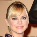 Anna Faris icon 128x128