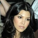 Courtney Kardashian icon 128x128