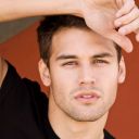 Ryan Guzman icon 128x128