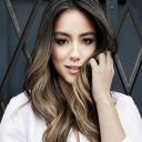 Chloe Bennet icon 128x128