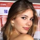 Camila Morrone icon 128x128