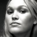 Julia Stiles icon 128x128