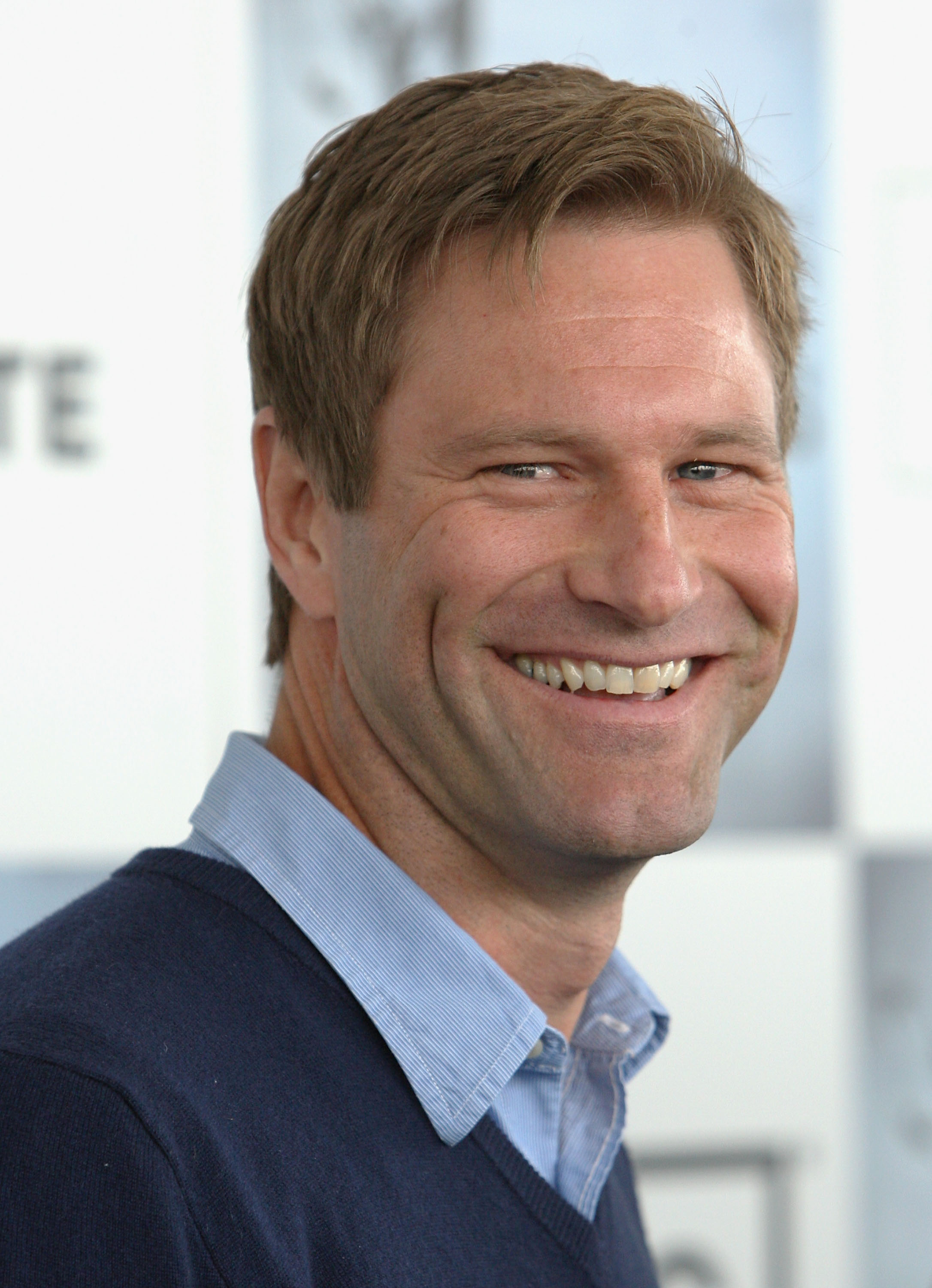 Aaron Eckhart photo 33 of 71 pics, wallpaper photo 281420 ThePlace2