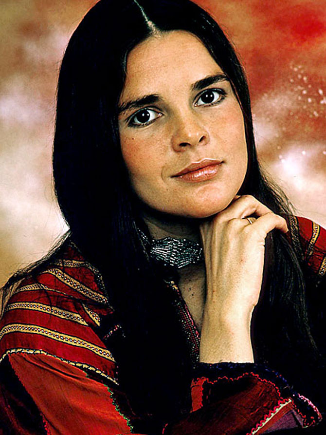 Number of votes: 1. There are 134 more pics in the Ali MacGraw photo galler...