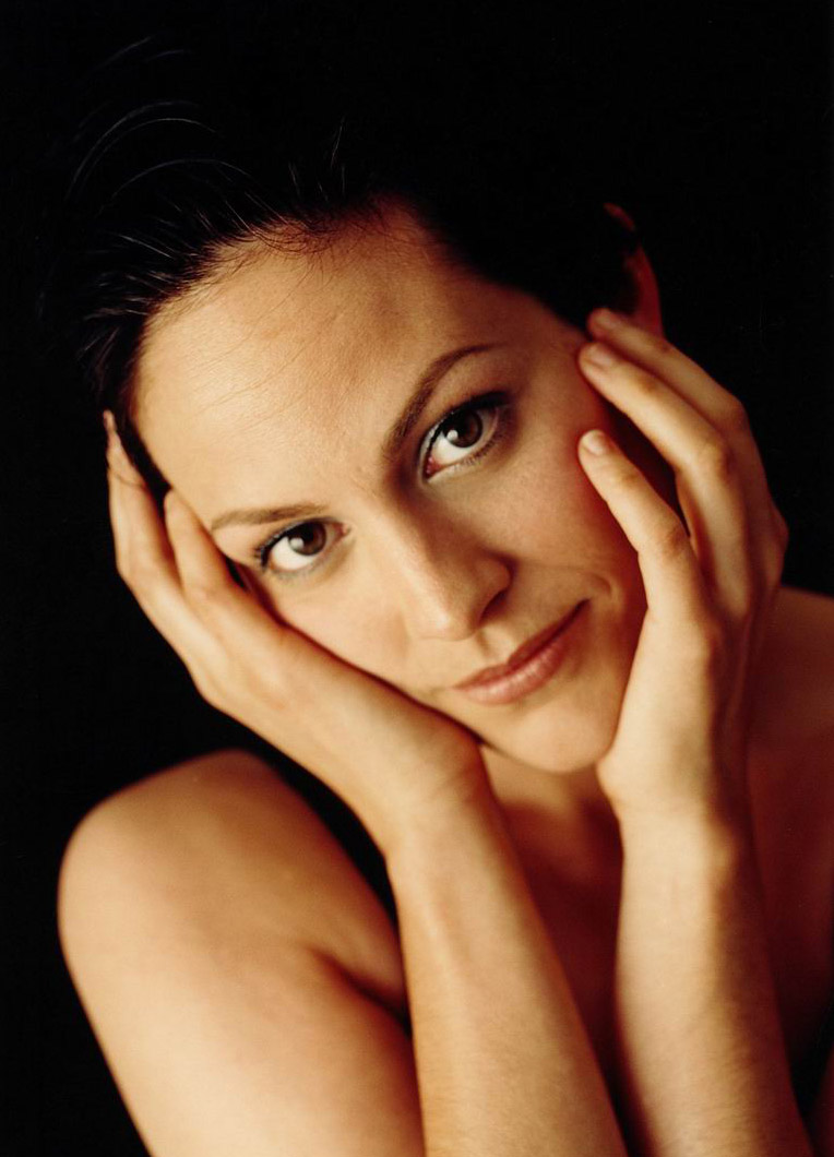 Annabeth Gish photo 17 of 28 pics, wallpaper - photo ...