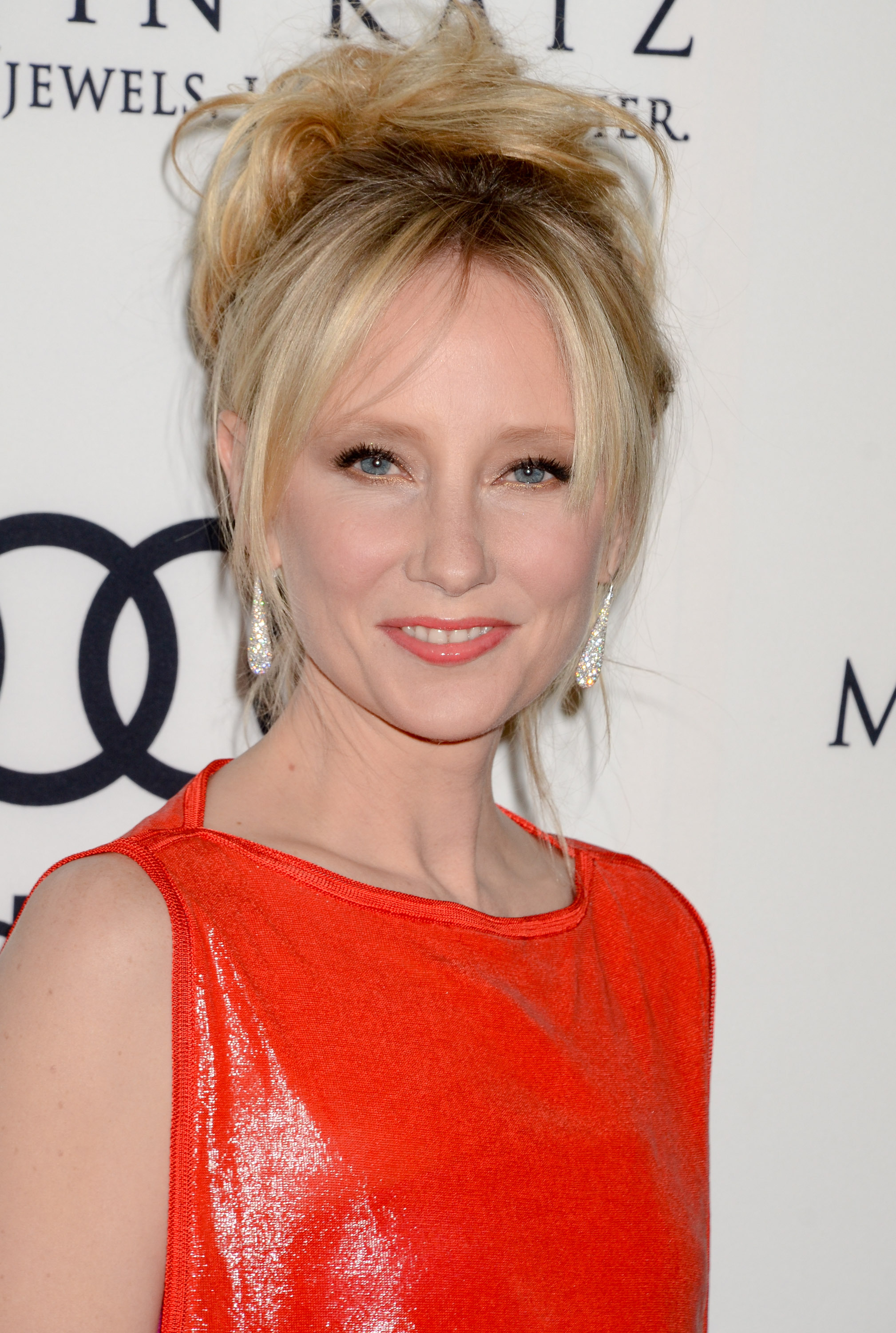 Anne Heche photo 58 of 120 pics, wallpaper - photo #445526 - ThePlace2