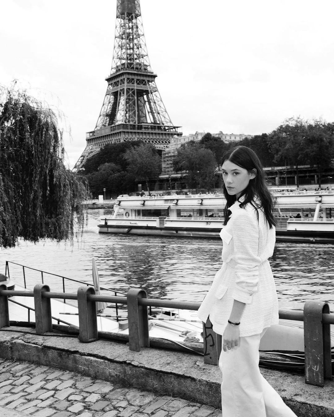 Astrid Berges Frisbey Photo Gallery 58 High Quality Pics Theplace