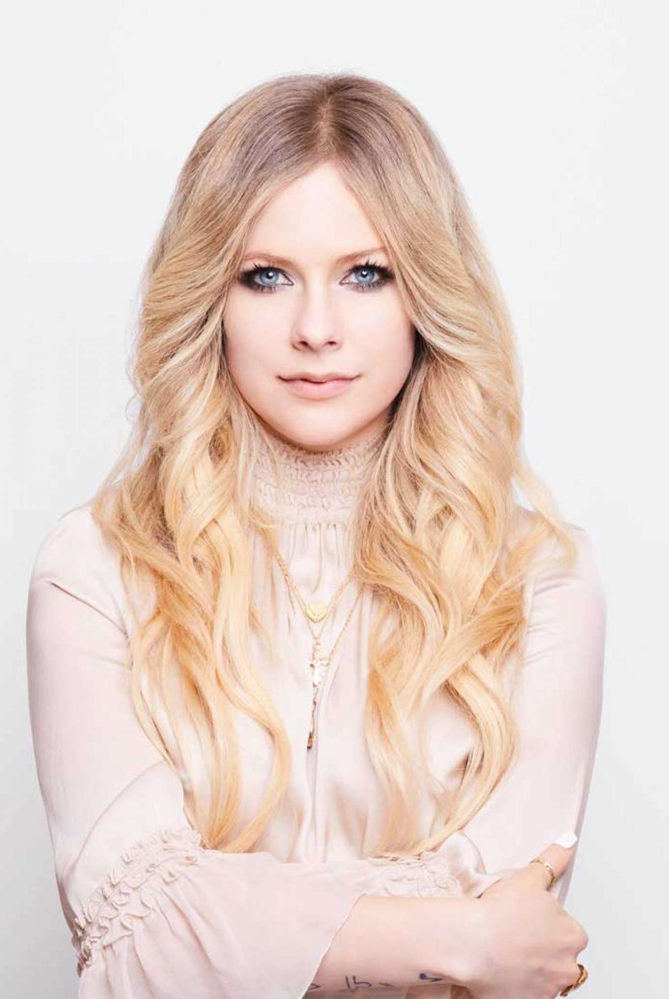 Avril Lavigne Photo 1250 Of 1268 Pics Wallpaper Photo Theplace2