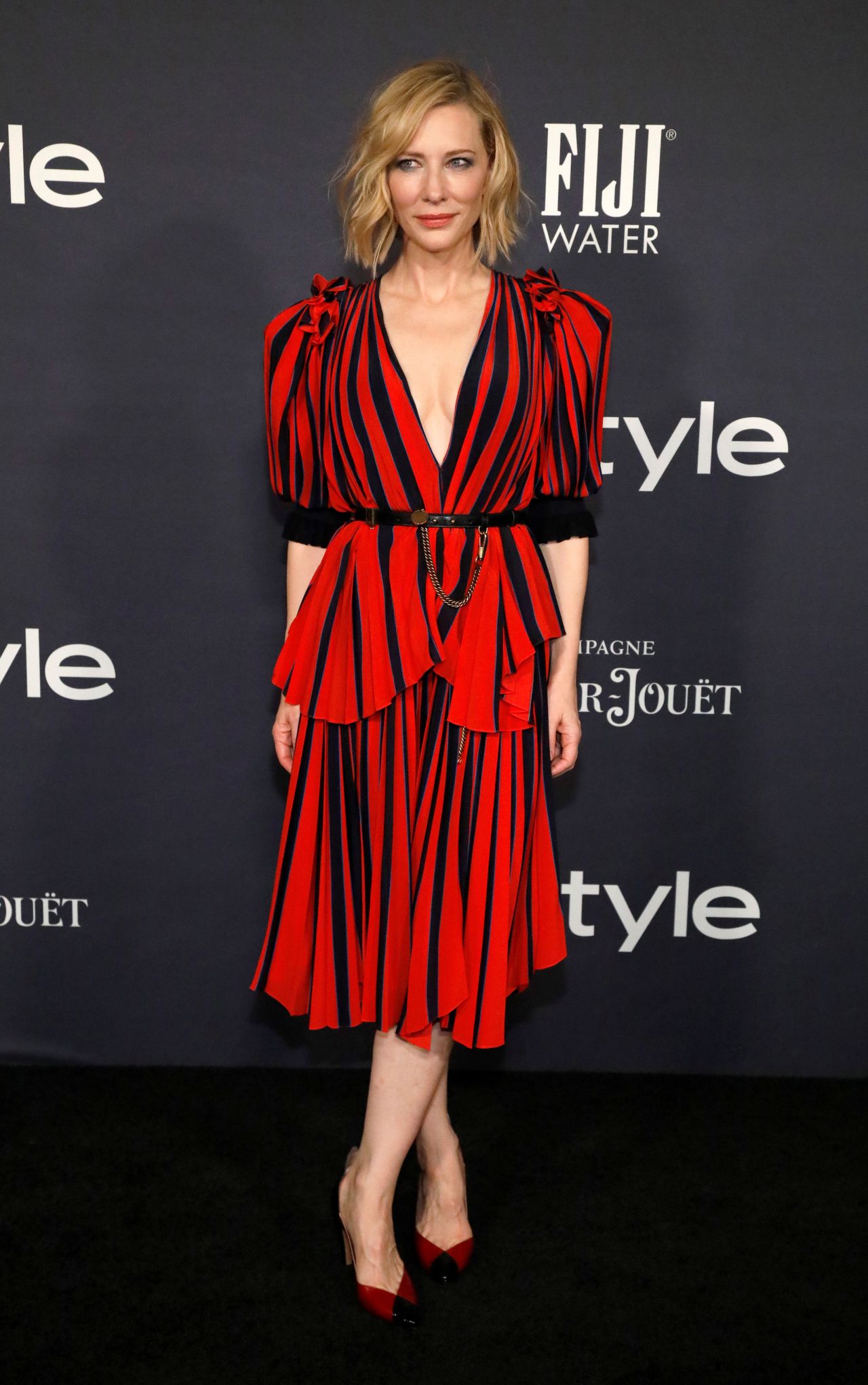 Cate Blanchett photo gallery - high quality pics of Cate Blanchett