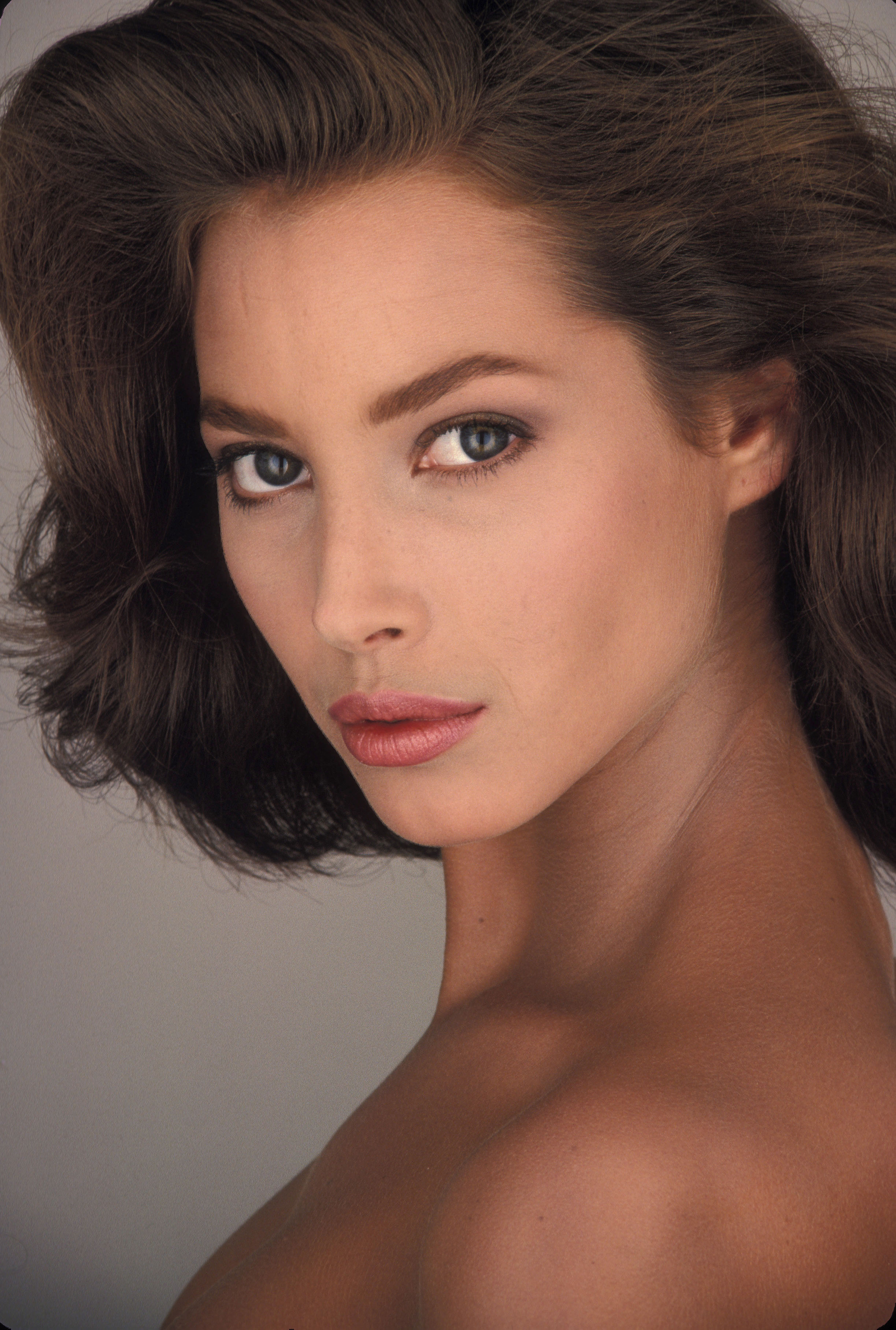 Christy Turlington photo 790 of 1052 pics, wallpaper photo 397678