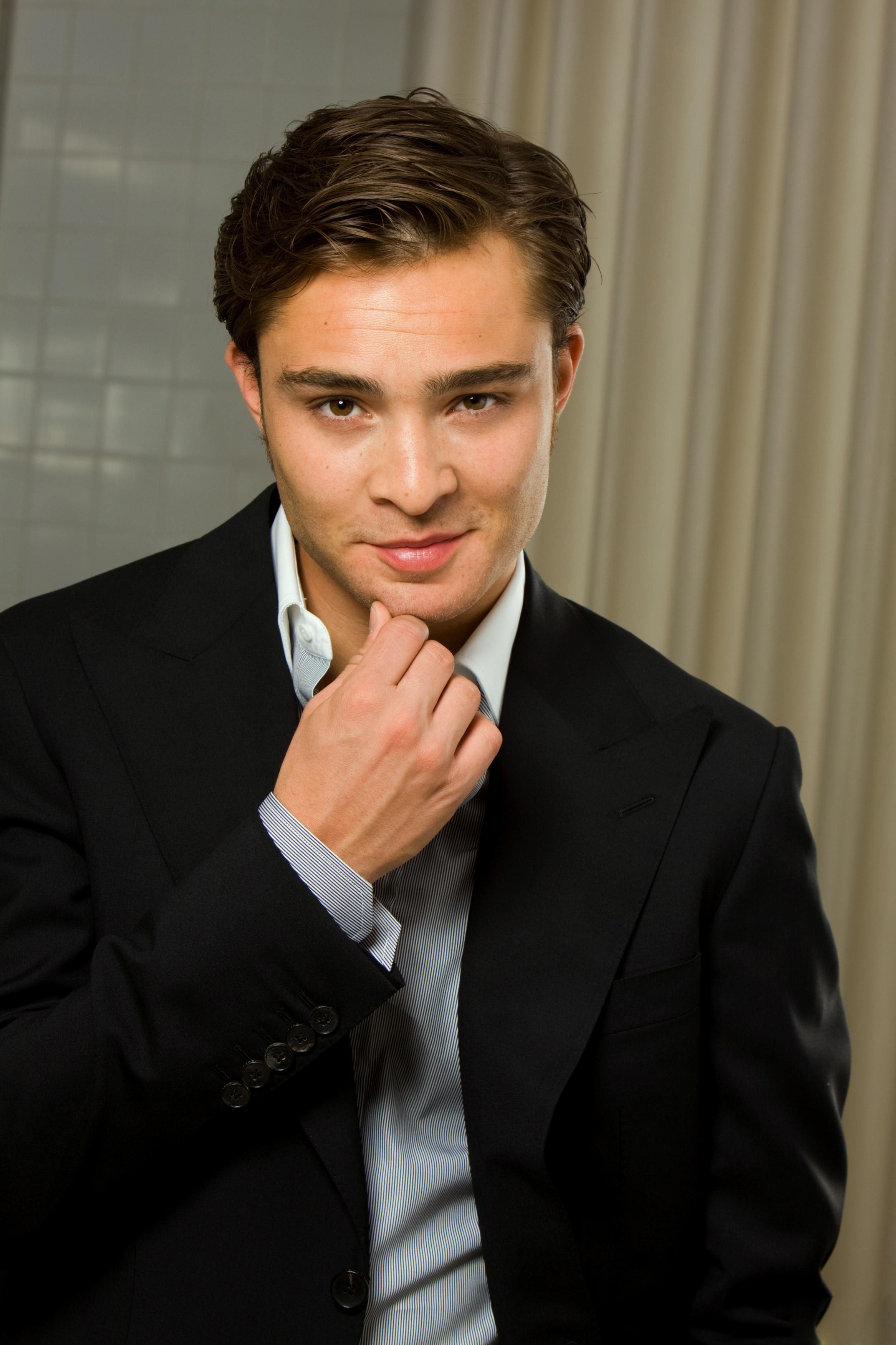 Chuck Bass Nude
