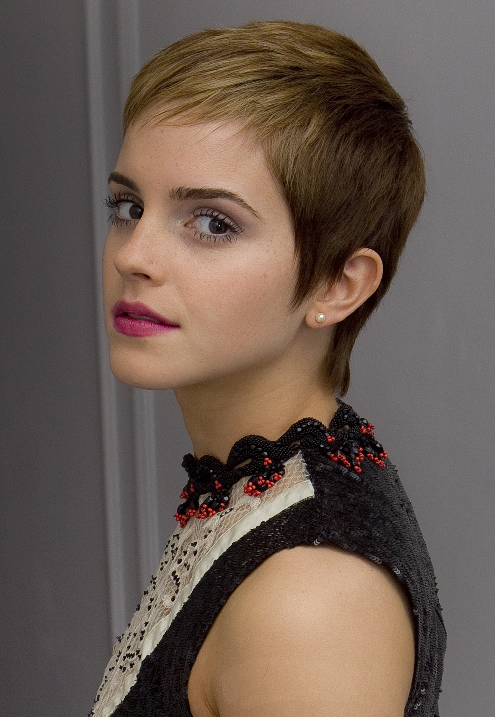 Short hair cuts. Эма Уотсон короткая стрижка. Emma Watson Пикси.