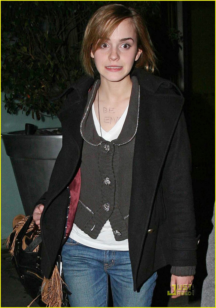 Number of votes: 5. There are 5172 more pics in the Emma Watson photo galle...