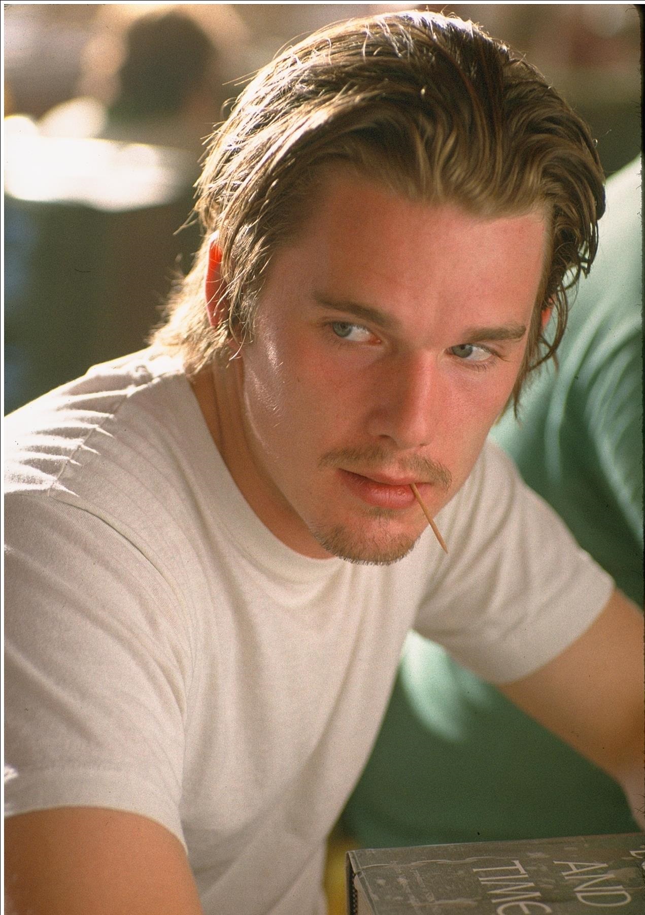 Ethan Hawke Photo 62 Of 97 Pics, Wallpaper - Photo #839463 - Theplace2