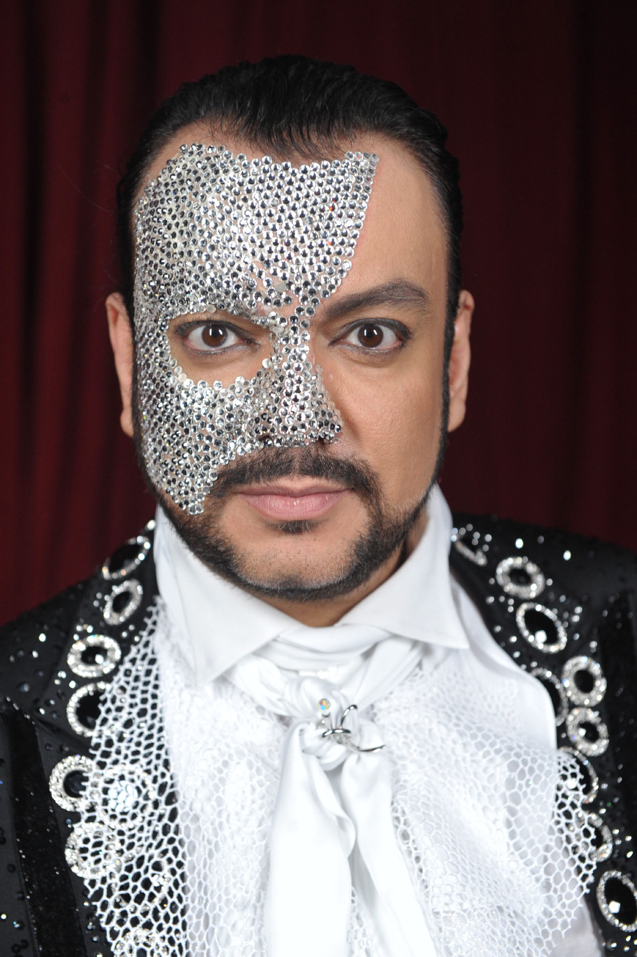 http://www.theplace2.ru/archive/filipp_kirkorov/img/b18c5795c9a6.jpg
