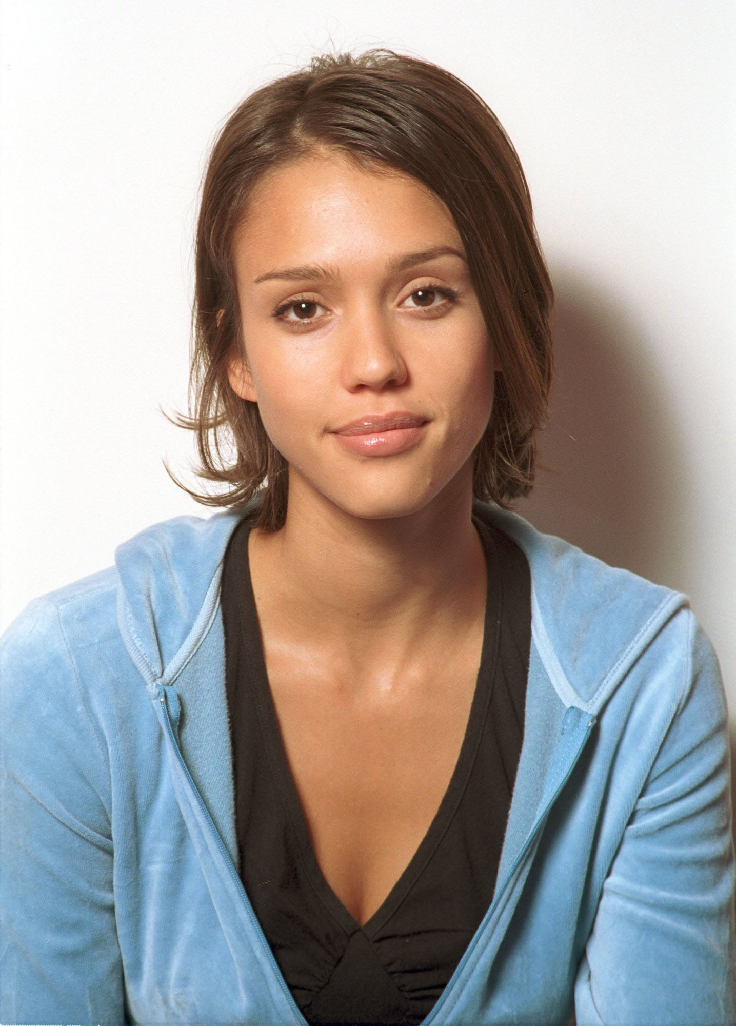Jessica Alba photo 34 of 6529 pics, wallpaper photo 15865 ThePlace2