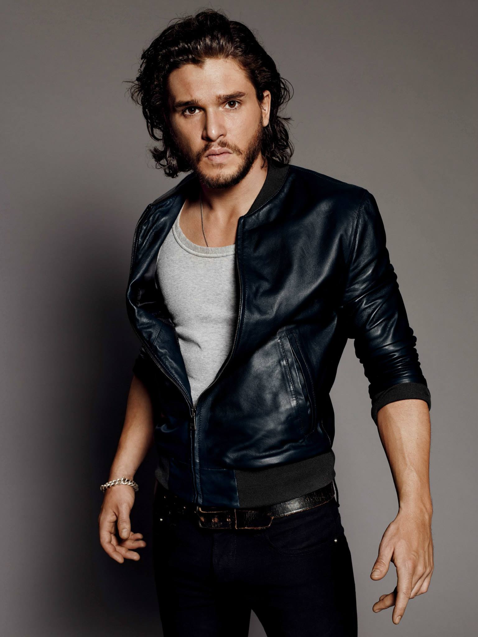 Kit Harington photo 140 of 1112 pics, wallpaper photo 704089 ThePlace2