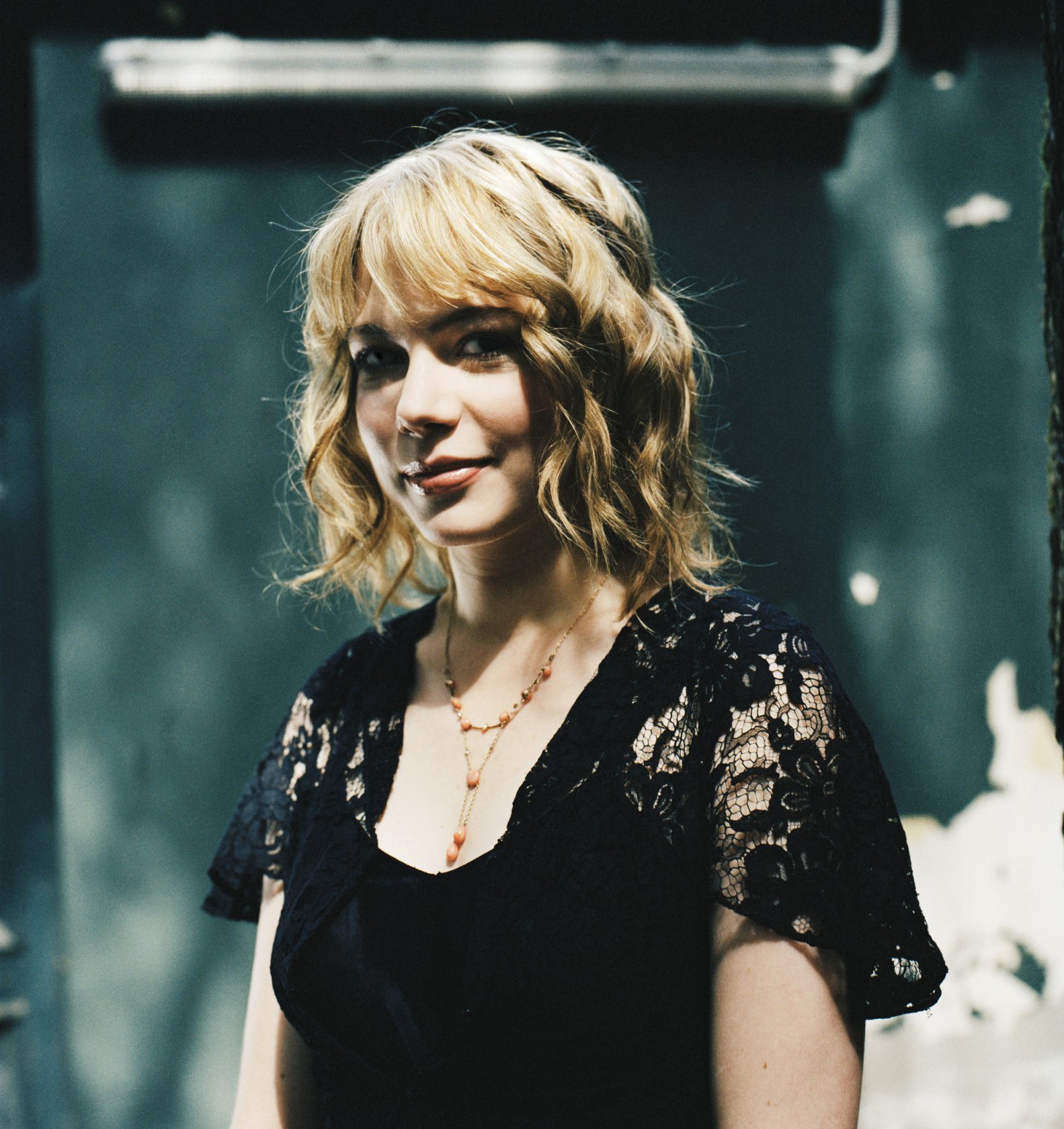 Michelle Williams Photo 39 Of 48 Pics, Wallpaper - Photo #106129 ...