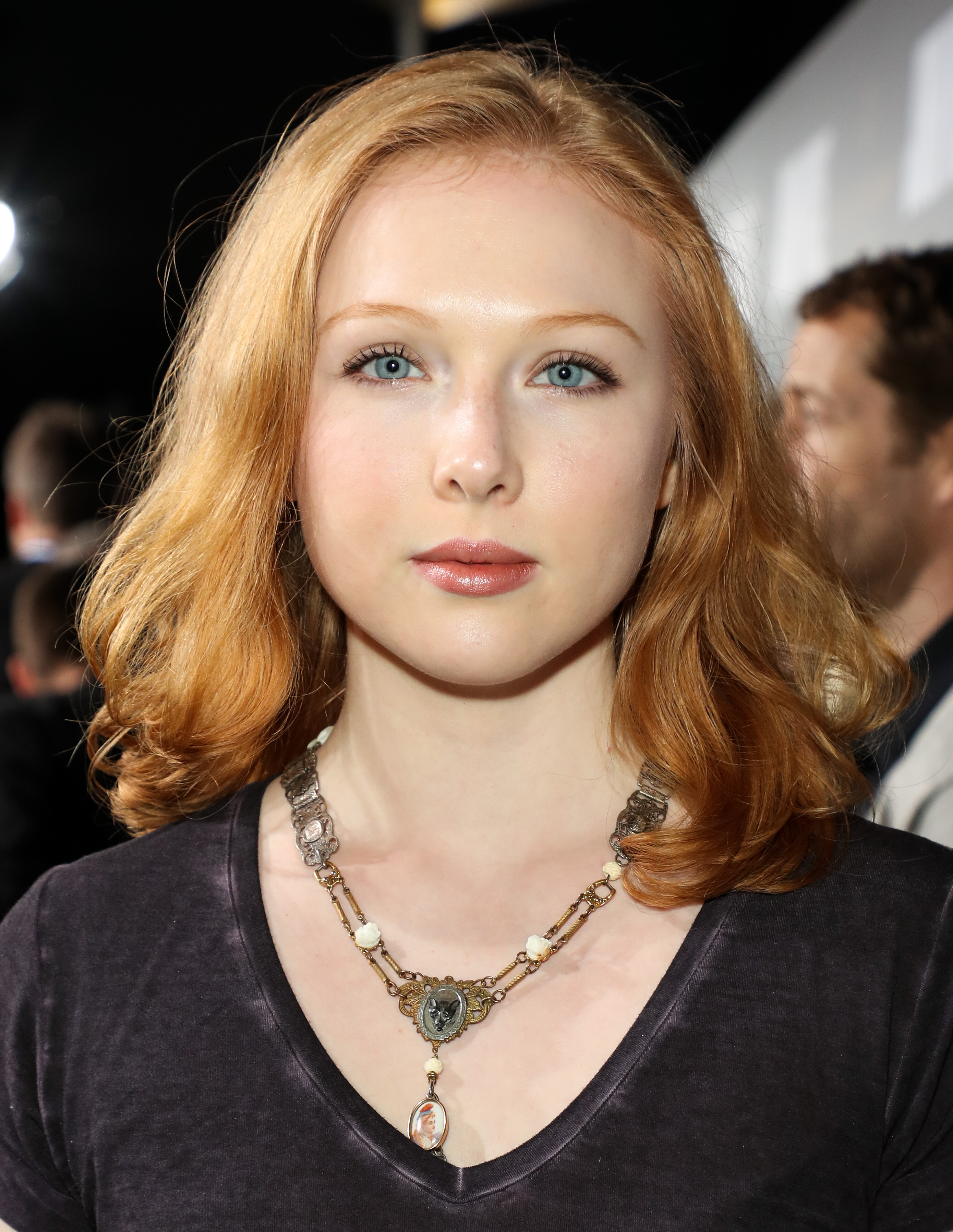 12 Amazing Pictures Of Molly C Quinn Nayra Gallery 12 Amazing Pictures Of Molly C Quinn Nayra Gallery