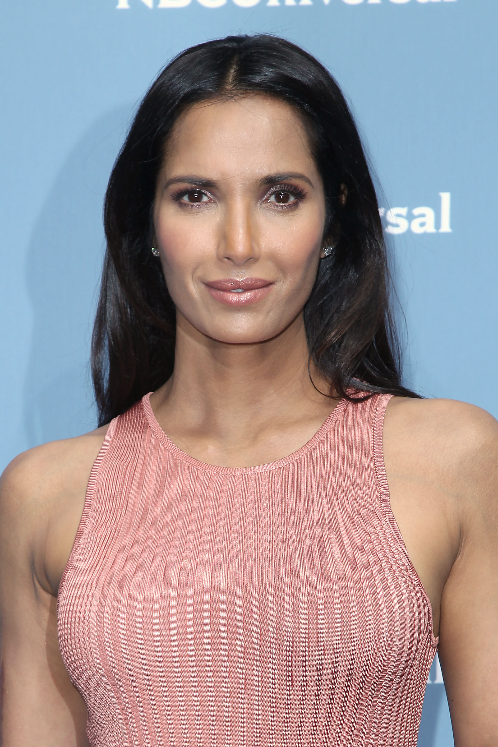 Padma Lakshmi photo 134 of 222 pics, wallpaper - photo #884743 - ThePlace2