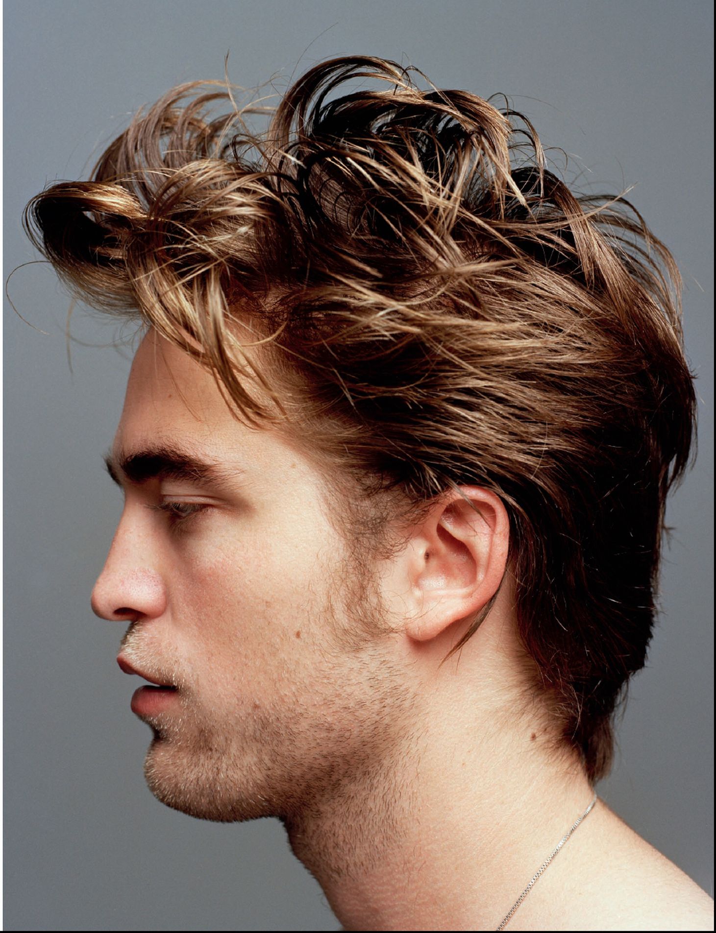 Сухие мужские волосы. Robert Pattinson Hairstyle.