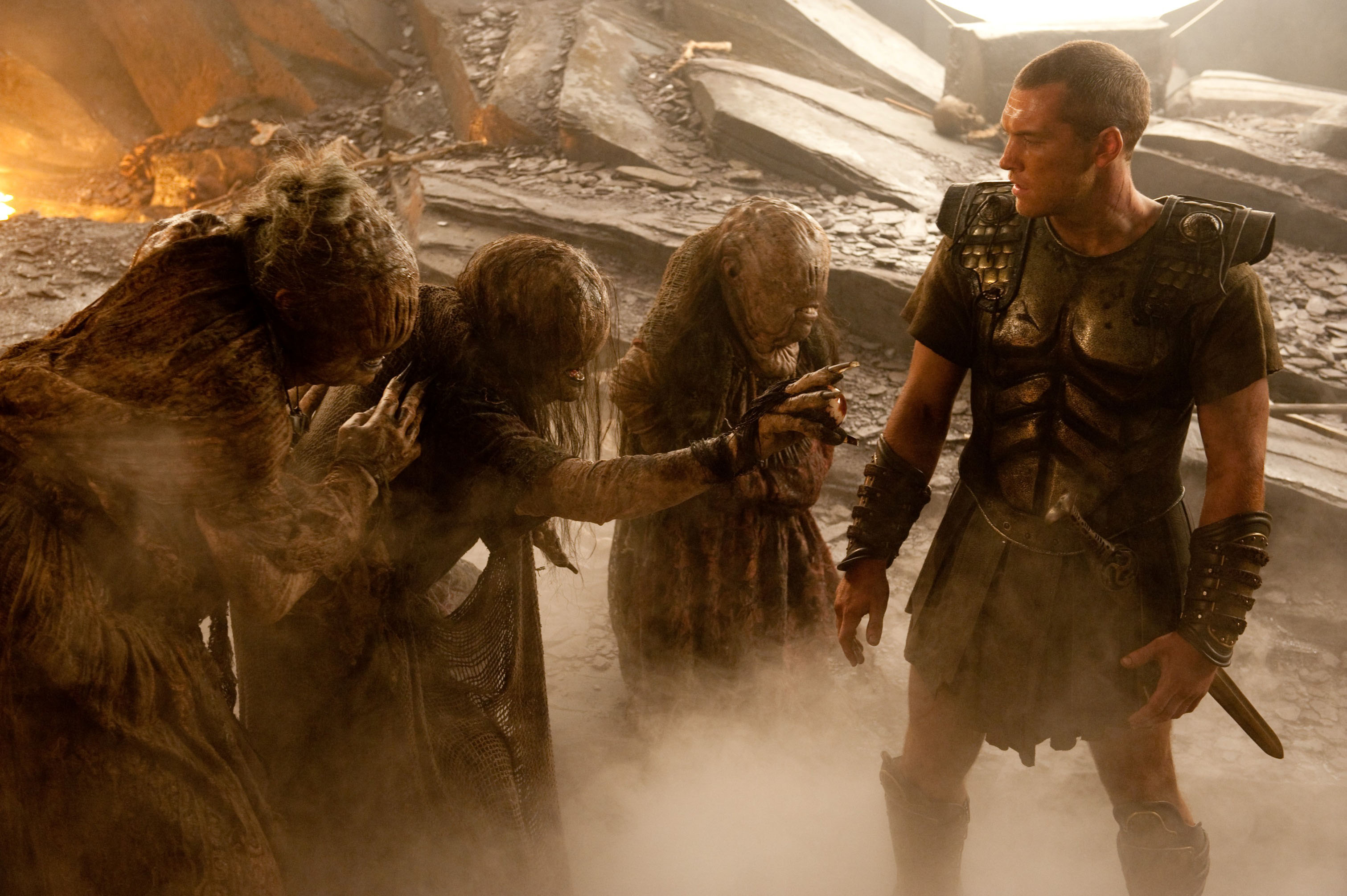 Битва титанов. Битва титанов (Clash of the Titans), 2010. Битва титанов фильм 2010. Персей битва титанов. Сэм Уортингтон битва титанов.