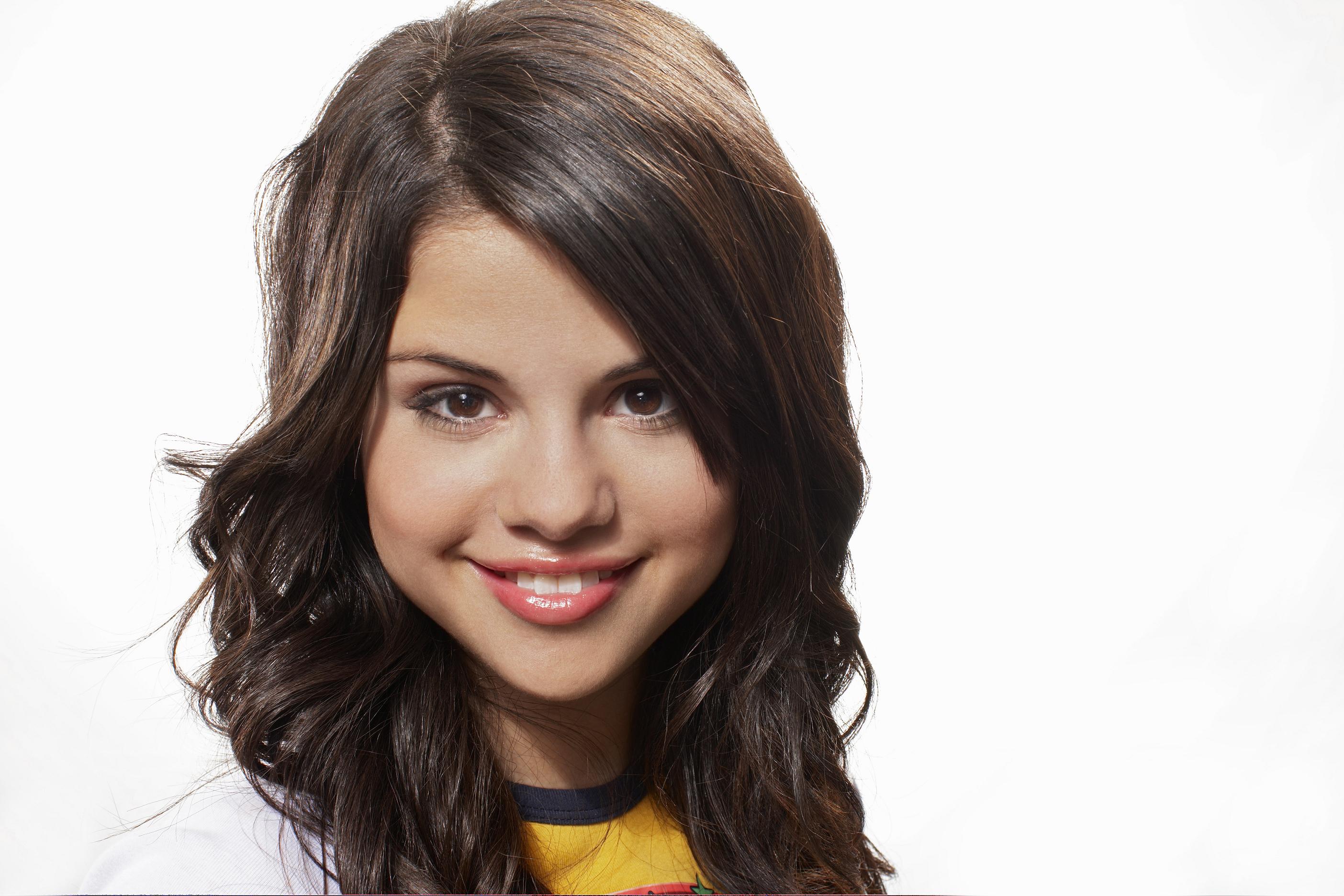 Selena Gomez photo gallery. 