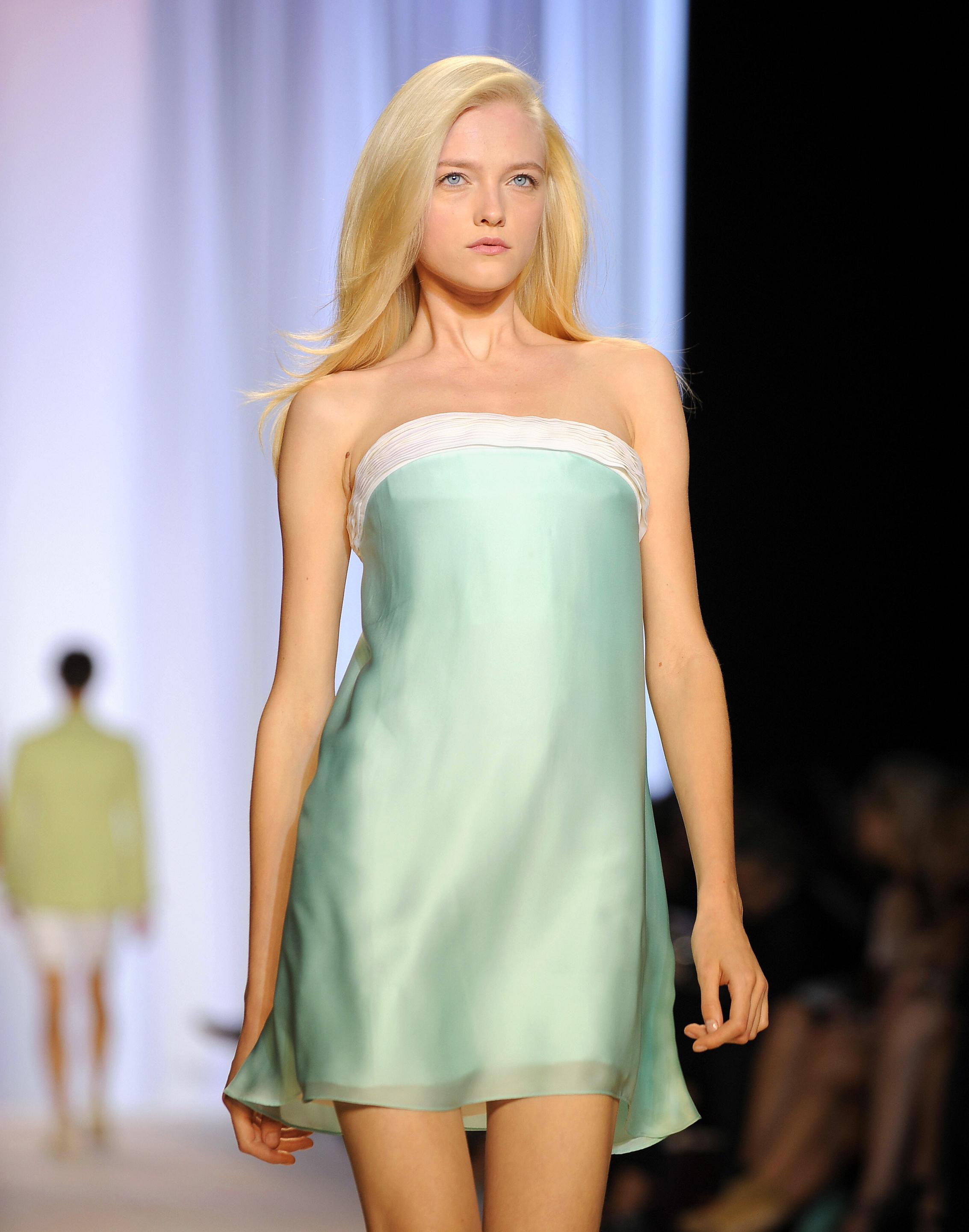 Vlada Roslyakova photo 96 of 534 pics, wallpaper photo 215561