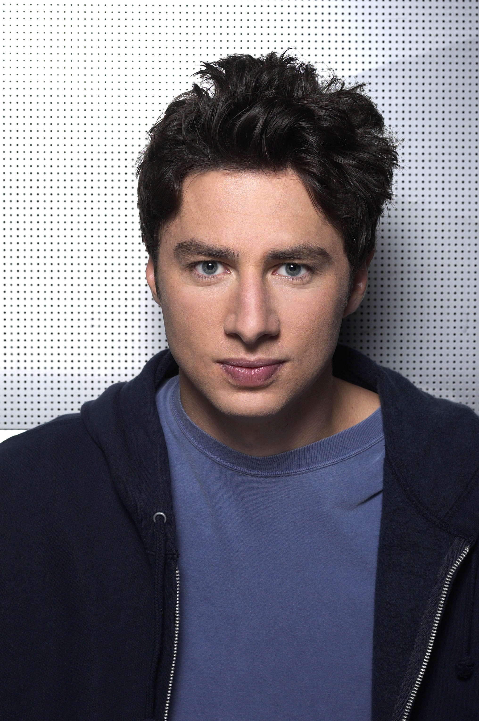 Zach Braff photo 18 of 40 pics, wallpaper photo 374067 ThePlace2