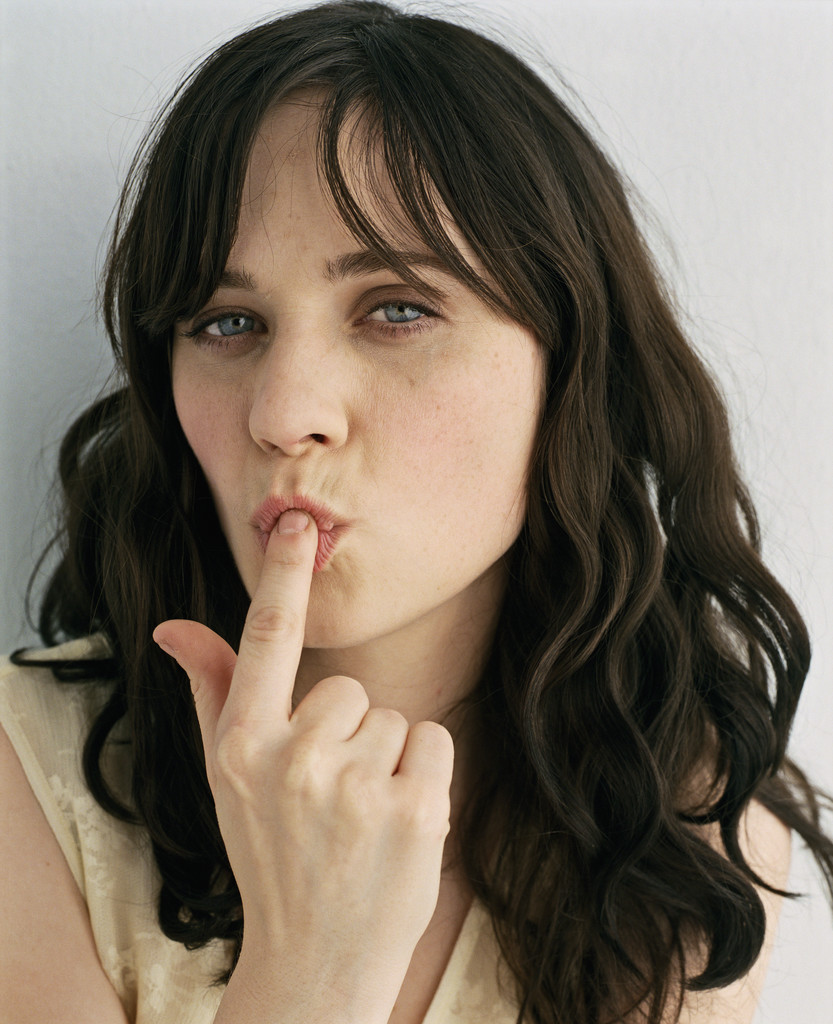 Zooey deschanel hot photos