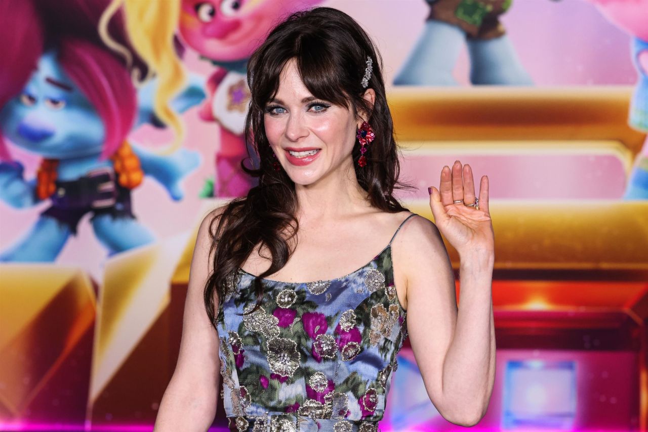 Zooey Deschanel photo 634 of 636 pics, wallpaper photo 1338861 ThePlace2