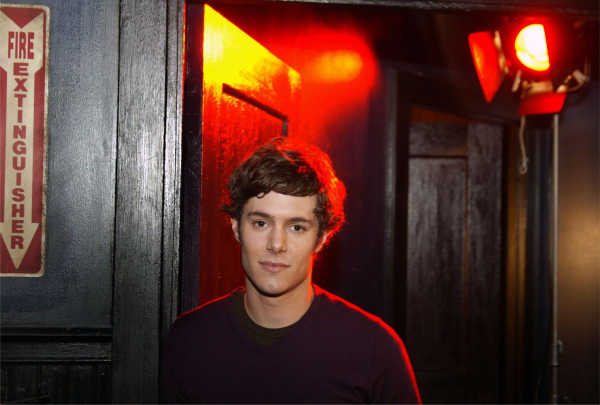 Adam Brody: pic #198197