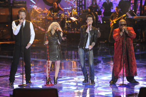 photo 20 in Adam Levine gallery [id553582] 2012-11-19