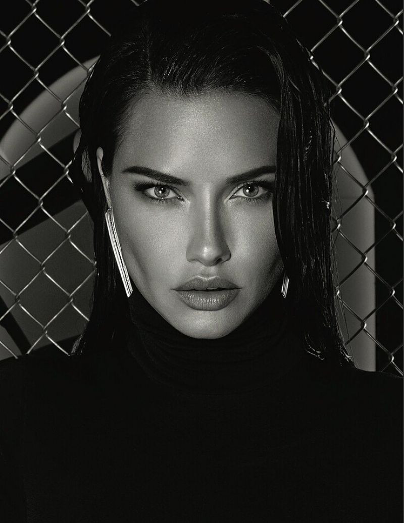 Adriana Lima photo 6796 of 7118 pics, wallpaper photo 1174668