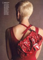 Agyness Deyn photo #