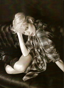 photo 5 in Agyness Deyn gallery [id143772] 2009-03-31