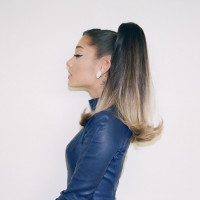 Ariana Grande photo #