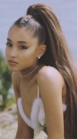 Ariana Grande photo #