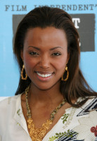 Aisha Tyler photo #