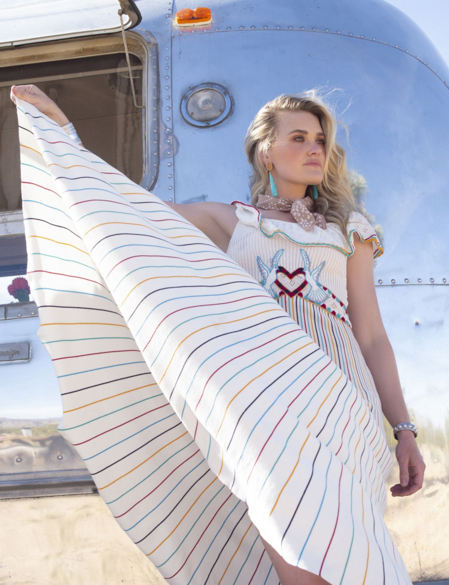 AJ Michalka photo 13 of 0 pics, wallpaper - photo #1161918 - ThePlace2