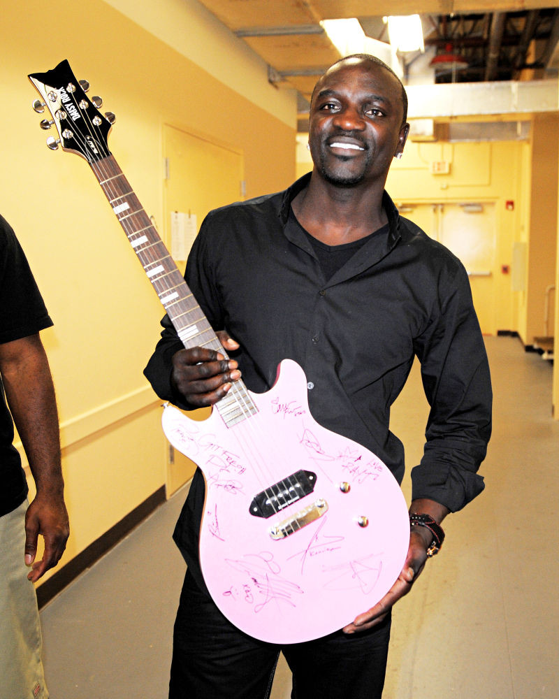 Akon: pic #432789