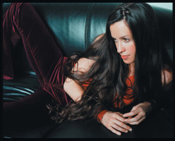 Alanis Morissette photo #